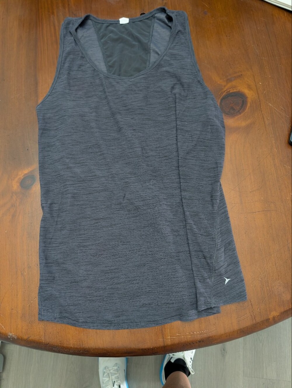 Old Navy Active Breathe ON Women's Gray Racerback Workout Tank Top XL